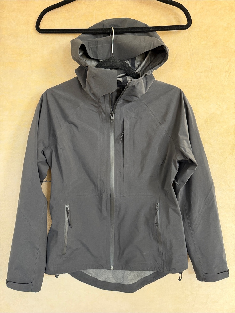 Athleta Gray Hooded Rain Jacket